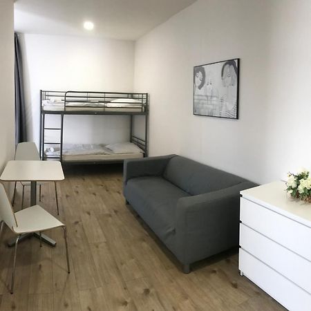 Rozmaryn Rooms & Apartments Раковник Экстерьер фото